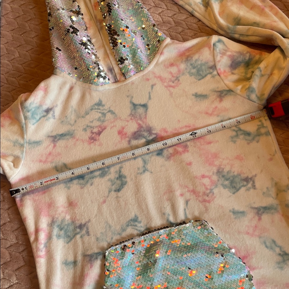 🔥4/$20 Wonder Nation Girls Plush Pullover with sequined hood - size 10/12 - Picture 9 of 12